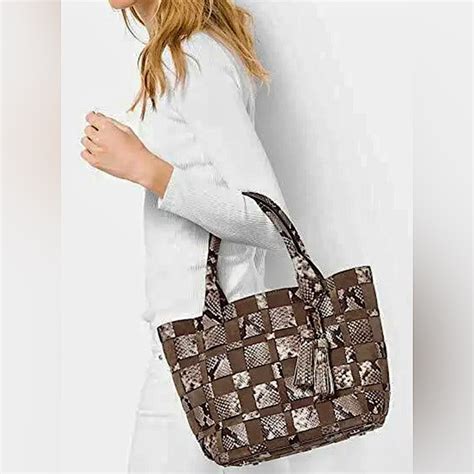 michael kors the vivian tote white|Michael Michael Kors The Vivian Tote .